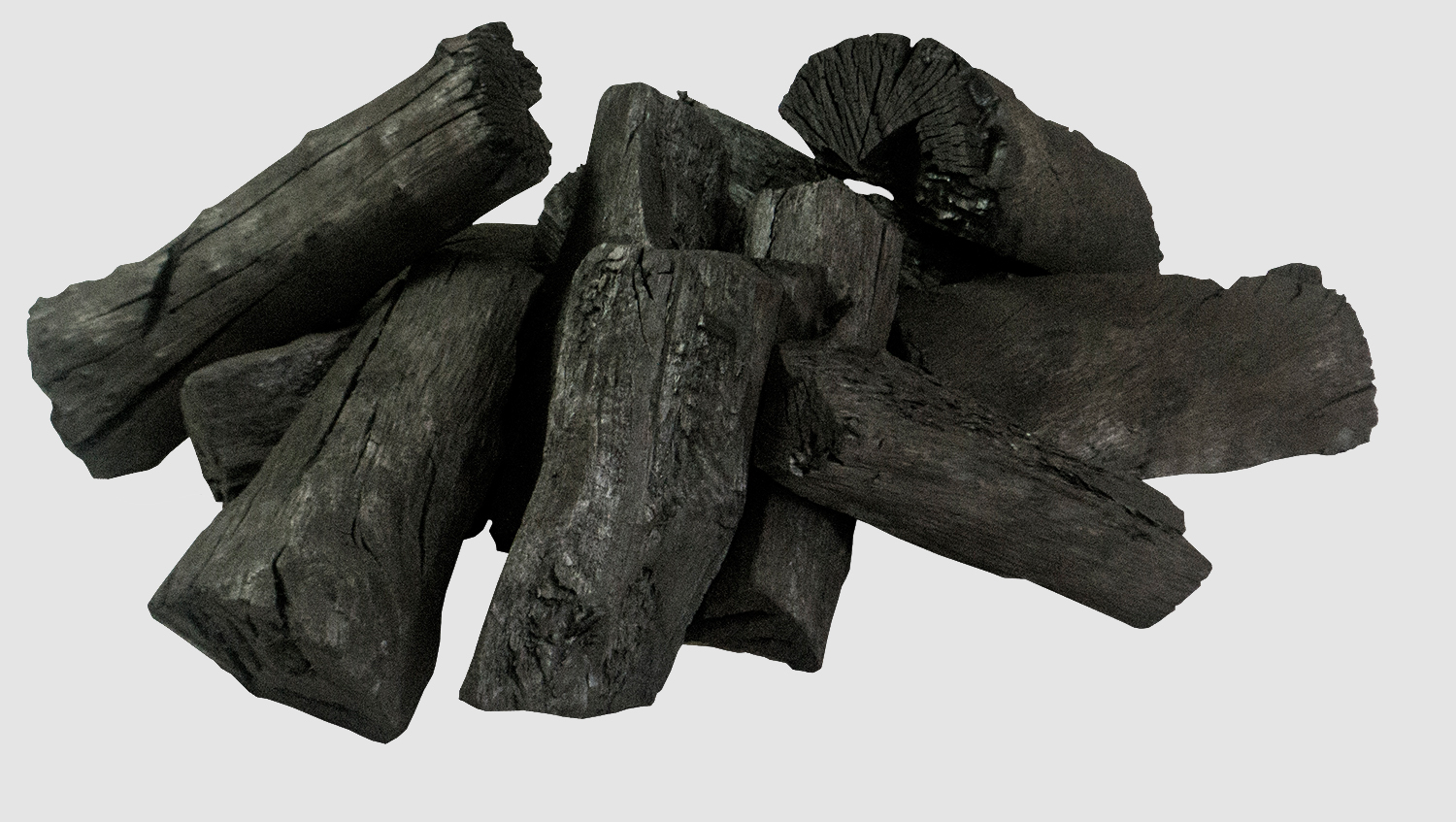 Каменный уголь дерево. Угольный кокс брикет. Уголь на белом фоне. Уголь для мангала. Уголь древесный.